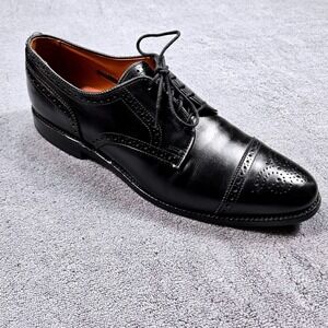 Allen Edmonds Sanford Mens 10.5 B Black Leather Cap Toe Brogue Derby Shoes 5207